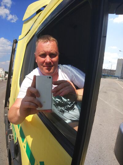  ,   Sergey, 46 ,   ,   , c 