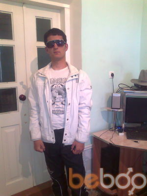  ,   Azamat, 32 ,   ,   , c 