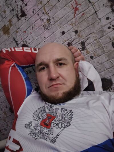  ,   Ivan, 33 ,   ,   
