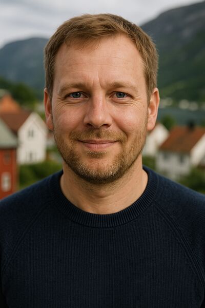 ,   Anders, 35 ,   ,   
