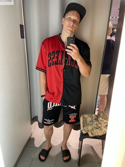 ,   , 28 ,   ,   