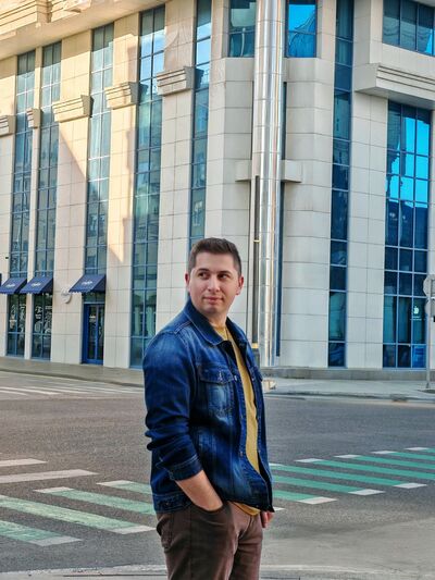  ,   Kamran, 33 ,   ,   
