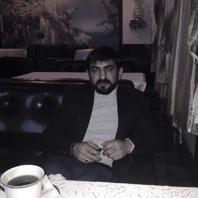  ,   Hayk, 38 ,   ,   