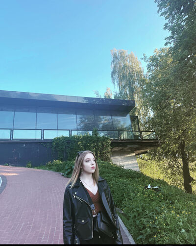   ,   , 22 ,   c 