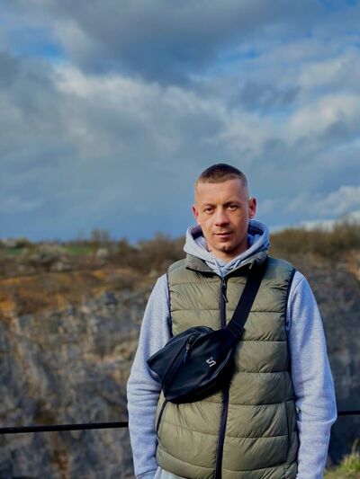 Praha,   , 30 ,   c 