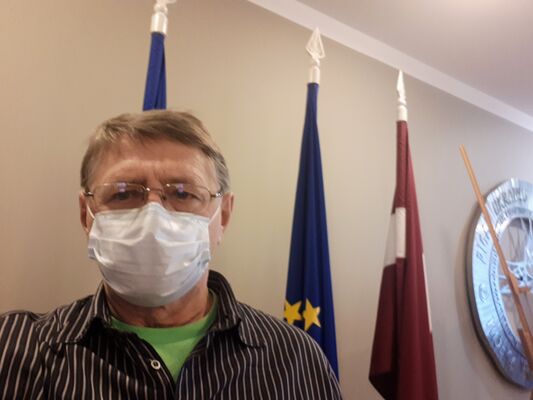  ,   leks, 65 ,   ,   