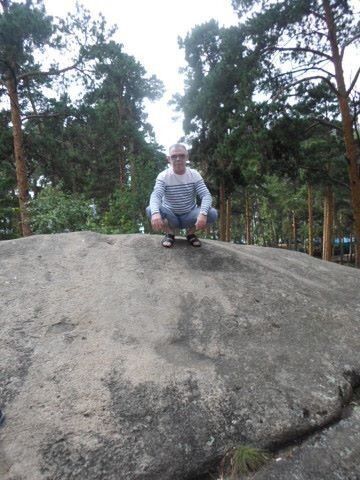  ,   Sergei, 50 ,   