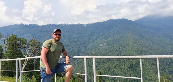  -,   Denis, 38 ,   ,   
