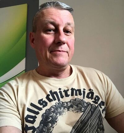  Abbots Langley,   David, 61 ,   , c 