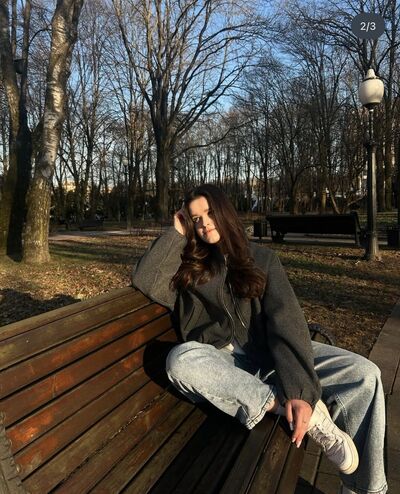  ,   Veronika, 24 ,   ,   , 