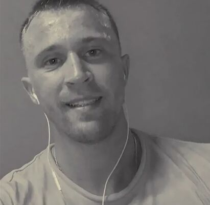  ,   Cris, 30 ,   ,   