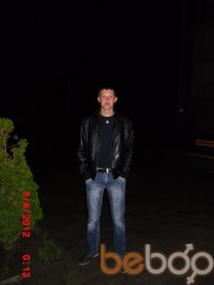  1893286  Artem, 33 ,    