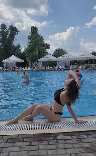  ,   Kristina, 21 ,   