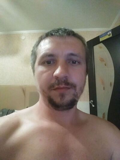  ,   Oleg, 40 ,   ,   