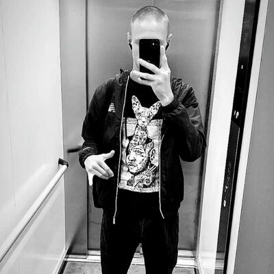  Warszawa,   Dmytro, 24 ,  