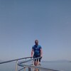  ,  Jon, 44