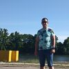  ,  Alex, 44
