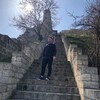  ,  Ruxa, 33