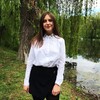  ,  Viktoria, 23
