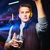  ,  Maksim, 25