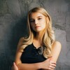  ,  Alisa, 24