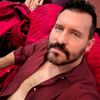   Tony baris