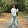  ,  Julia, 30