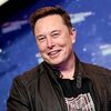  Gustine,  Elon musk, 52